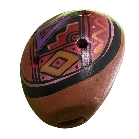 Peru Art Ocarina Whistle Clay Flute Hand Made Painted Musical Instrument 4 Hole - Picture 3 of 4